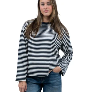 Basic Long Sleeve T-shirt