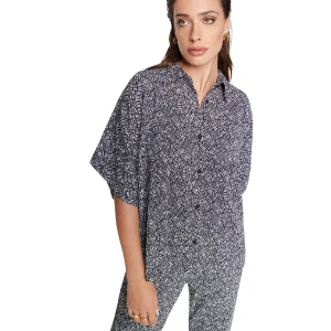 Woven Crinkle Text Oversized Blouse