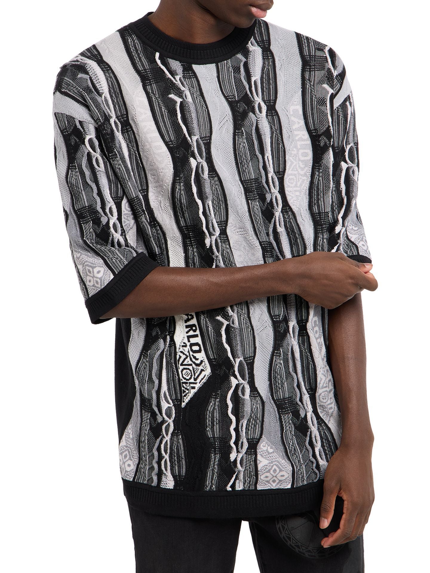 CARLO COUCCI GEBREIDEN T-SHIRT ZWART( GEEN PRINT)