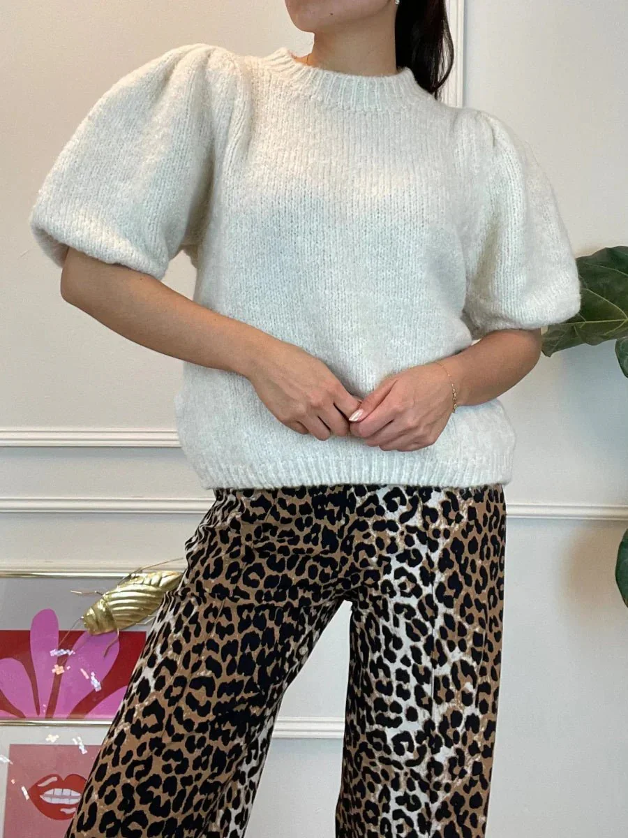 Ambika Faye off white trui met pofmouwen - Afbeelding 4