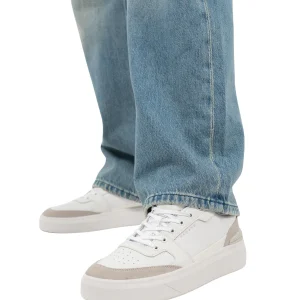 Endorsed Tennis Sneakers