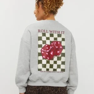 Ydence Sweater Roll with it